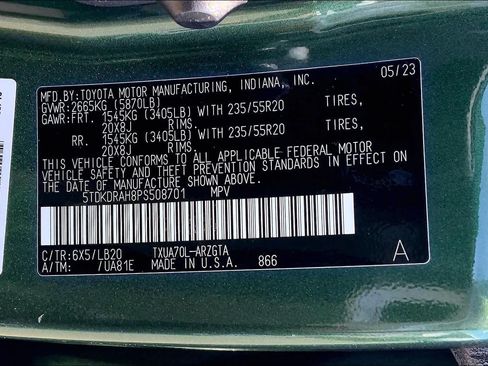 Used 2023 Toyota Highlander Limited FWD image 37