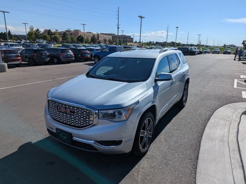 Certified 2019 GMC Acadia Denali AWD/4WD image 9