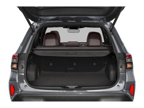 Used 2025 Subaru Forester Touring AWD/4WD image 13
