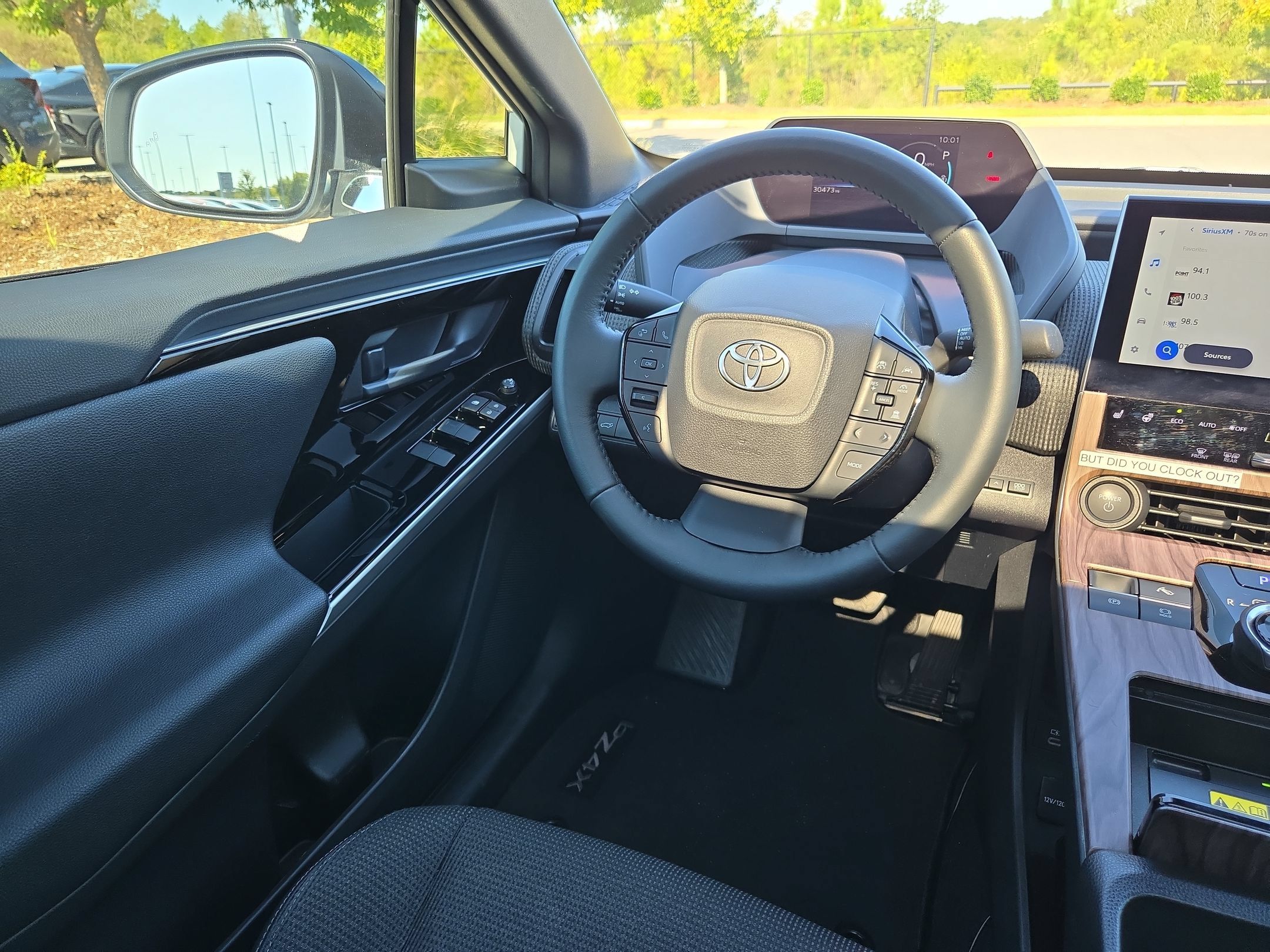Used 2024 Toyota bZ4X FWD w/ Weather Package image 9