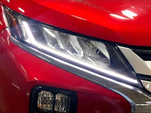Used 2022 Mitsubishi Outlander Sport ES FWD image 28