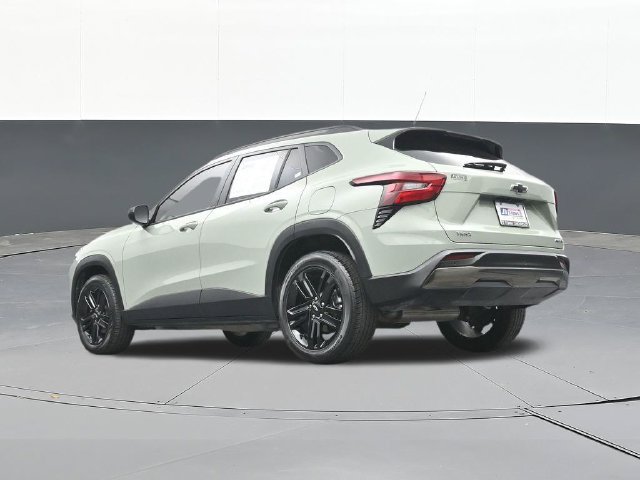 Used 2026 Chevrolet Trax ACTIV w/ Driver Confidence Package FWD image 43