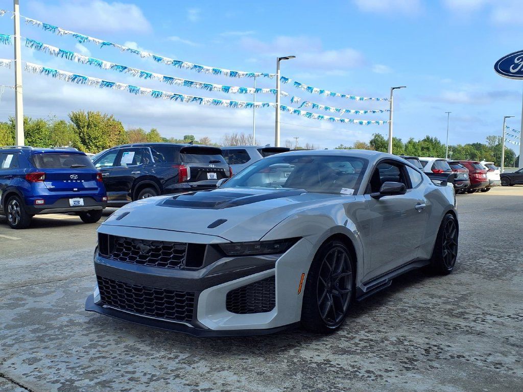 New 2026 Ford Mustang Dark Horse SC w/ Carbon Fiber Exterior Package RWD image 9