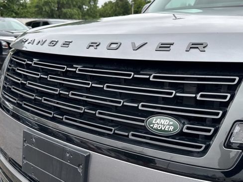 Used 2024 Land Rover Range Rover Long Wheelbase SE AWD/4WD image 59