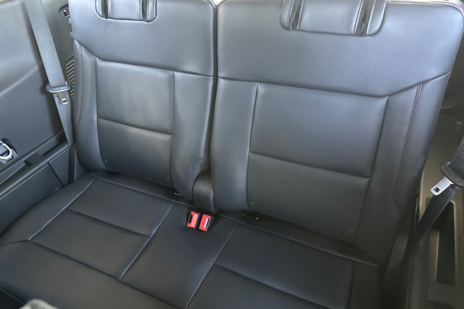 New 2026 Ford Explorer ST-Line RWD image 15