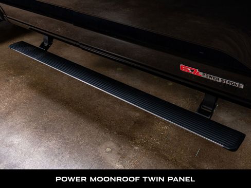 Used 2024 Ford F350 Platinum image 12