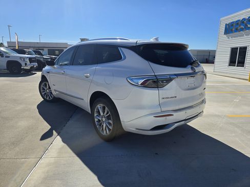 Used 2022 Buick Enclave Avenir w/ Trailering Package, 5000 lbs. image 5
