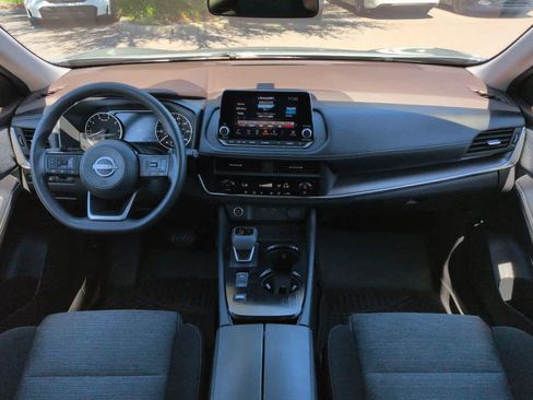 Used 2023 Nissan Rogue SV FWD image 14