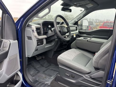 New 2026 Ford F250 XLT w/ XLT Premium Package image 26