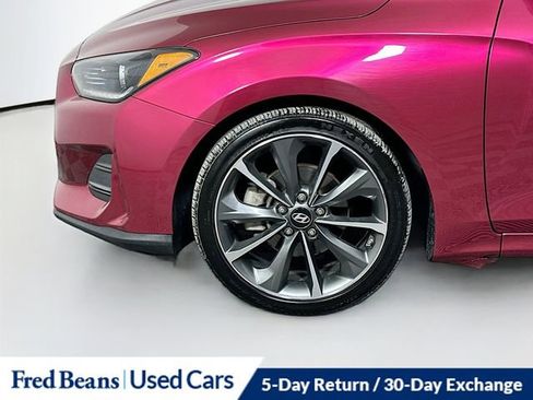 Used 2020 Hyundai Veloster 2.0 Premium image 32