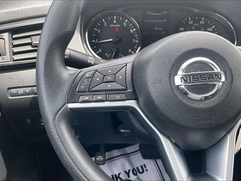 Used 2017 Nissan Rogue S AWD/4WD image 21