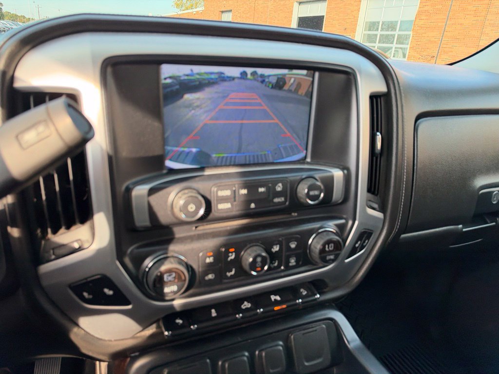 Used 2015 GMC Sierra 1500 SLE w/ SLE Value Package AWD/4WD image 23