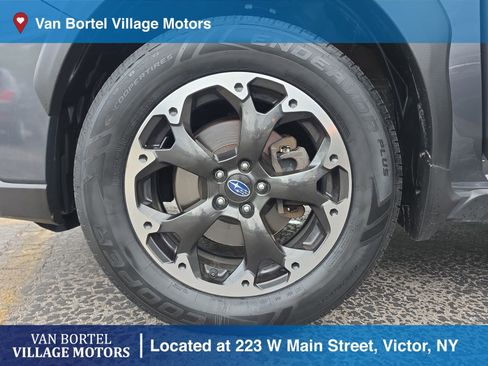 Used 2021 Subaru Crosstrek 2.0i Premium AWD/4WD image 26