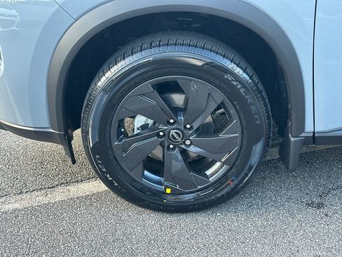 New 2026 Nissan Rogue SV image 11