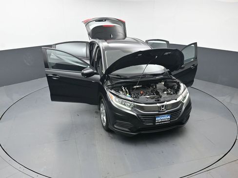 Used 2022 Honda HR-V LX image 45