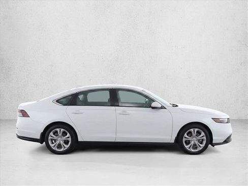 Certified 2024 Honda Accord LX image 8