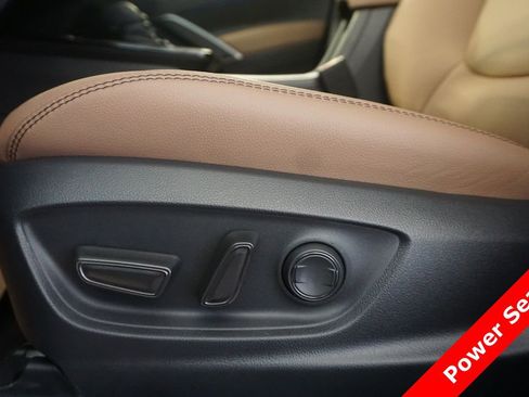 New 2026 Toyota Corolla Cross XLE image 7