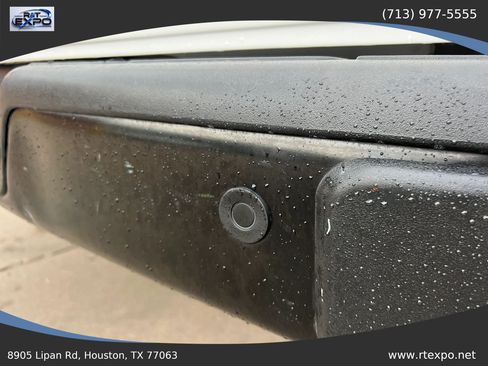 Used 2021 Chevrolet Express 2500 w/ Driver Convenience Package RWD image 20