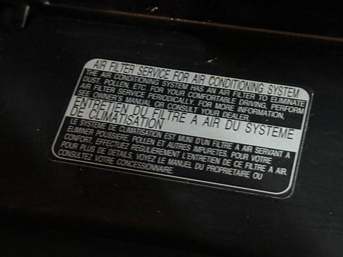 Used 2011 Toyota Sequoia Platinum image 79