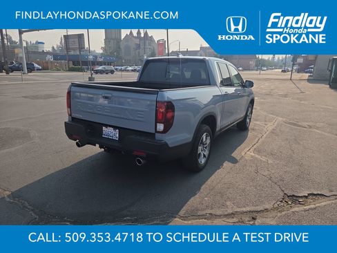 Used 2025 Honda Ridgeline RTL image 5