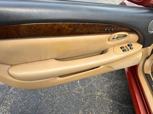 Used 2006 Lexus SC 430 Convertible RWD image 13