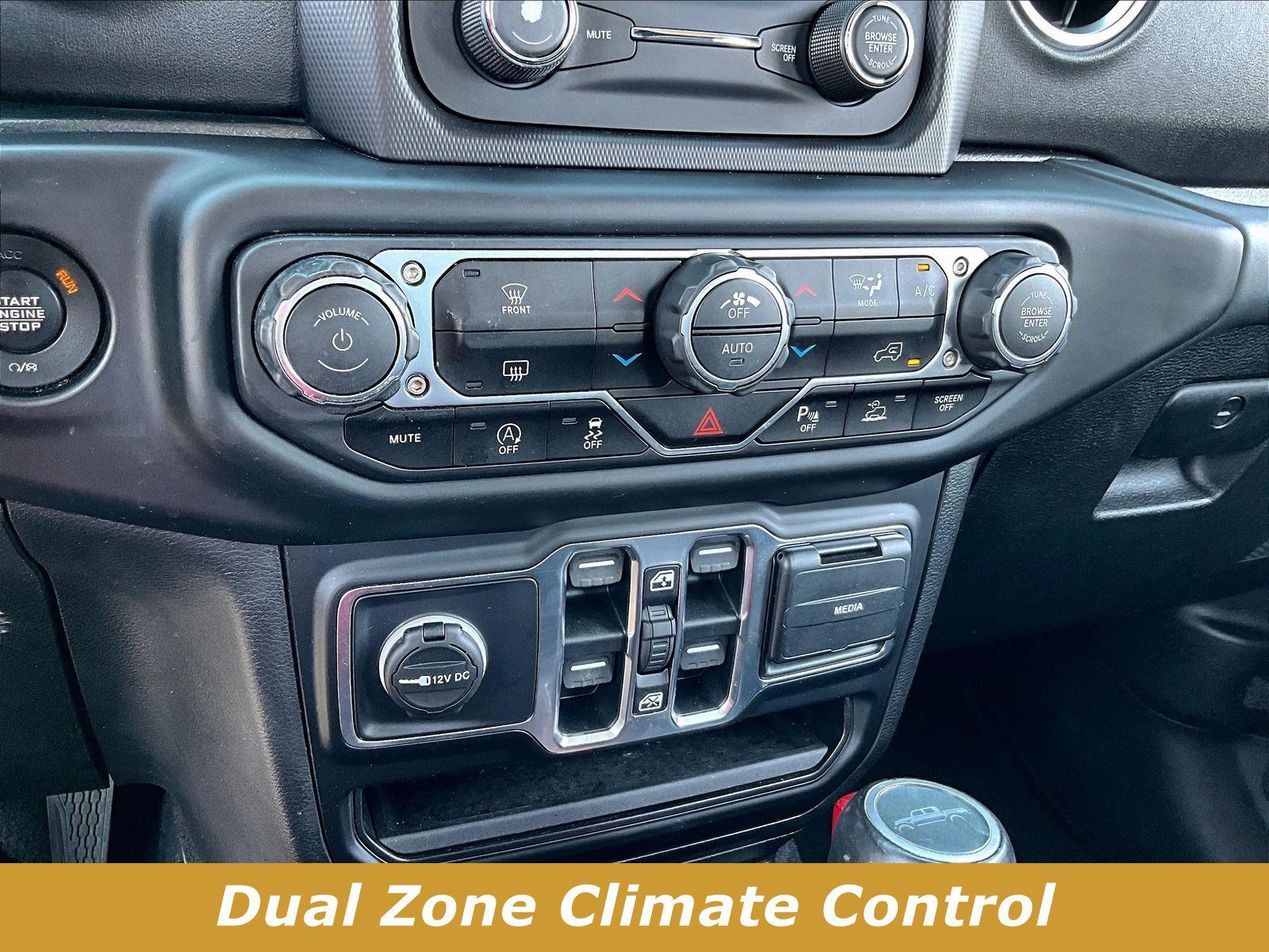 Used 2020 Jeep Gladiator Overland AWD/4WD image 16