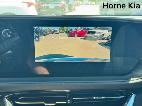 Used 2025 Buick Envista Avenir FWD image 22