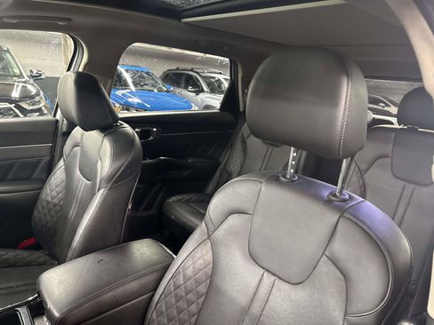 Used 2021 Kia Sorento SX Prestige AWD/4WD image 18