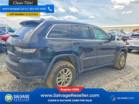 Used 2018 Jeep Grand Cherokee Laredo AWD/4WD image 4