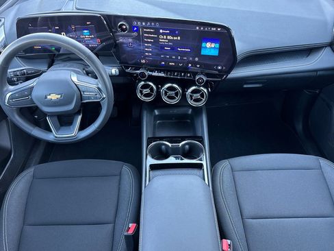 Used 2026 Chevrolet Blazer EV LT image 16