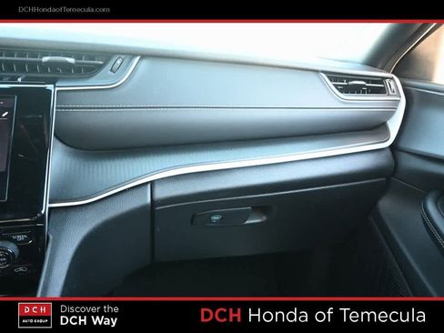 Used 2024 Jeep Grand Cherokee L Laredo image 12