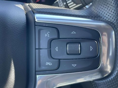 Used 2023 Chevrolet Blazer LT image 21