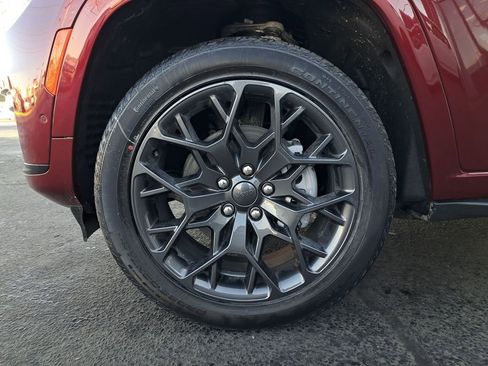 New 2025 Jeep Grand Cherokee L Summit AWD/4WD image 29