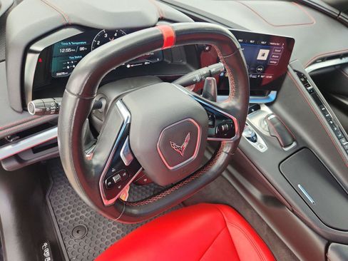 Used 2023 Chevrolet Corvette Stingray Coupe RWD image 10