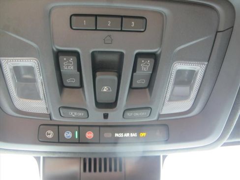 Used 2024 GMC Sierra 1500 Denali Ultimate AWD/4WD image 21