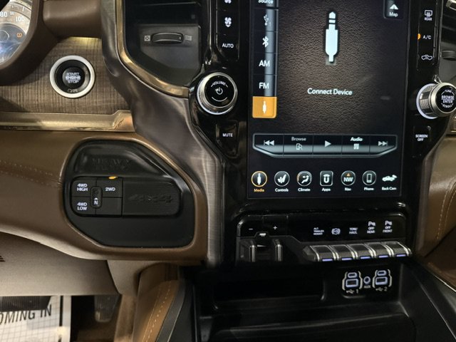 Used 2021 RAM 2500 Limited AWD/4WD image 57
