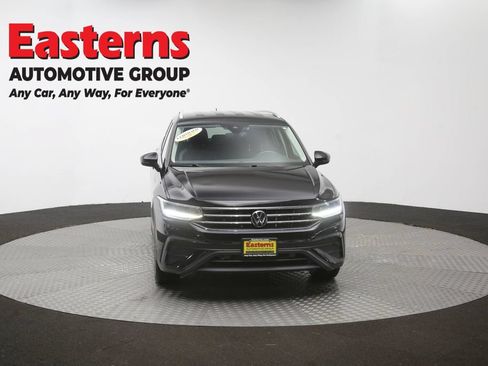 Used 2024 Volkswagen Tiguan SE FWD image 49