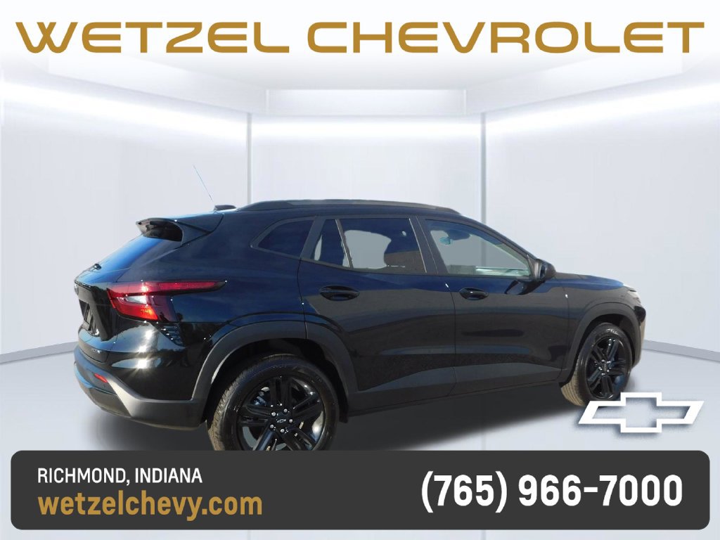 New 2026 Chevrolet Trax ACTIV w/ Driver Confidence Package FWD image 3