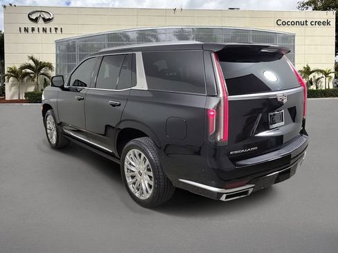 Used 2024 Cadillac Escalade Premium Luxury w/ Performance Package RWD image 3