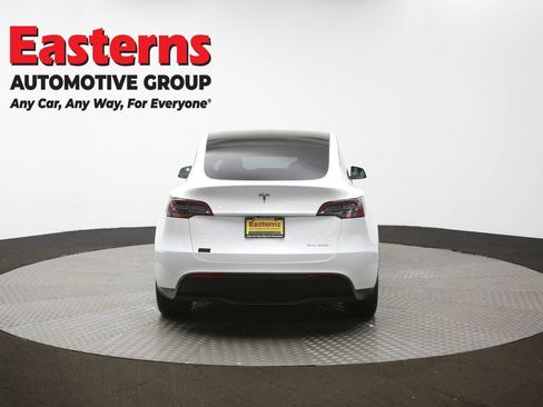 Used 2023 Tesla Model Y Long Range image 34