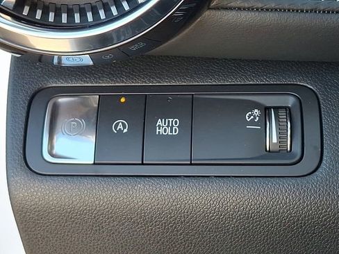 Used 2025 Chevrolet Equinox LT FWD image 25