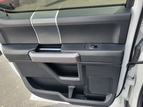 Used 2019 Ford F150 XLT w/ Equipment Group 302A Luxury image 16