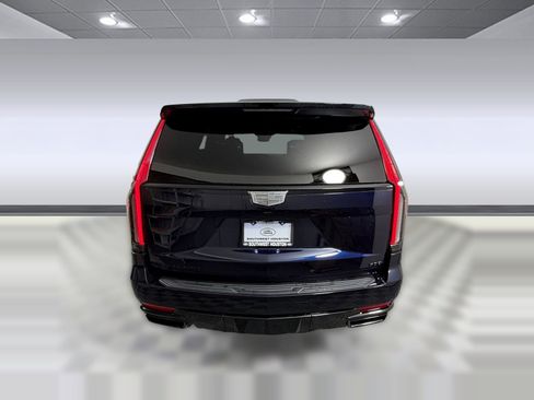 Used 2024 Cadillac Escalade Sport Platinum w/ LPO, ONYX Package AWD/4WD image 10