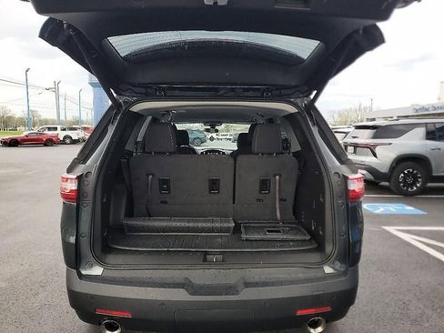 Used 2019 Chevrolet Traverse LT FWD image 10