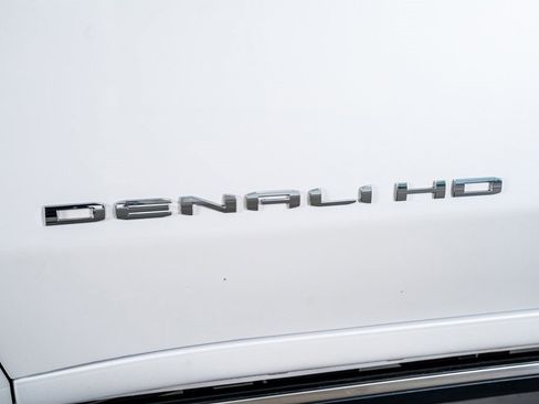 Used 2024 GMC Sierra 2500 Denali Ultimate w/ Max Trailering Package image 23