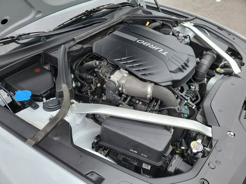 Used 2022 Genesis G70 3.3T RWD image 41