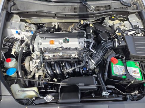 Used 2010 Honda Accord LX image 30