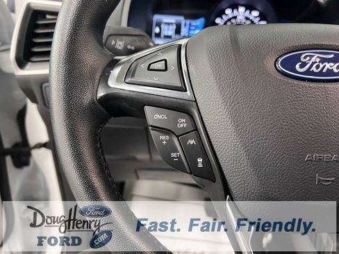 Used 2024 Ford Edge SEL image 47