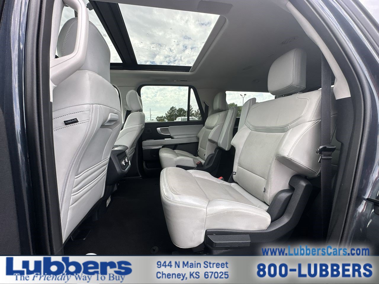 Used 2025 Ford Expedition Max Platinum w/ Driver's Package AWD/4WD image 22