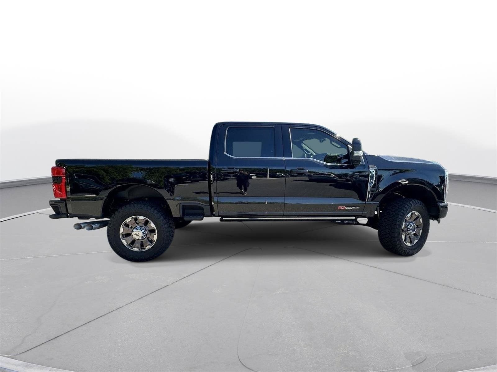 Used 2024 Ford F350 King Ranch AWD/4WD image 5